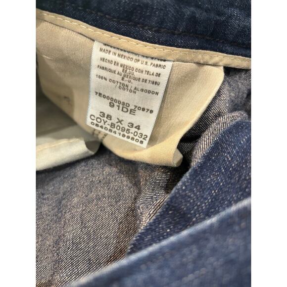 Wrangler Riata Jeans - Size 38x34 - Picture 3 of 4